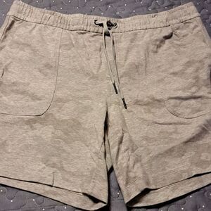 Athlux shorts size large